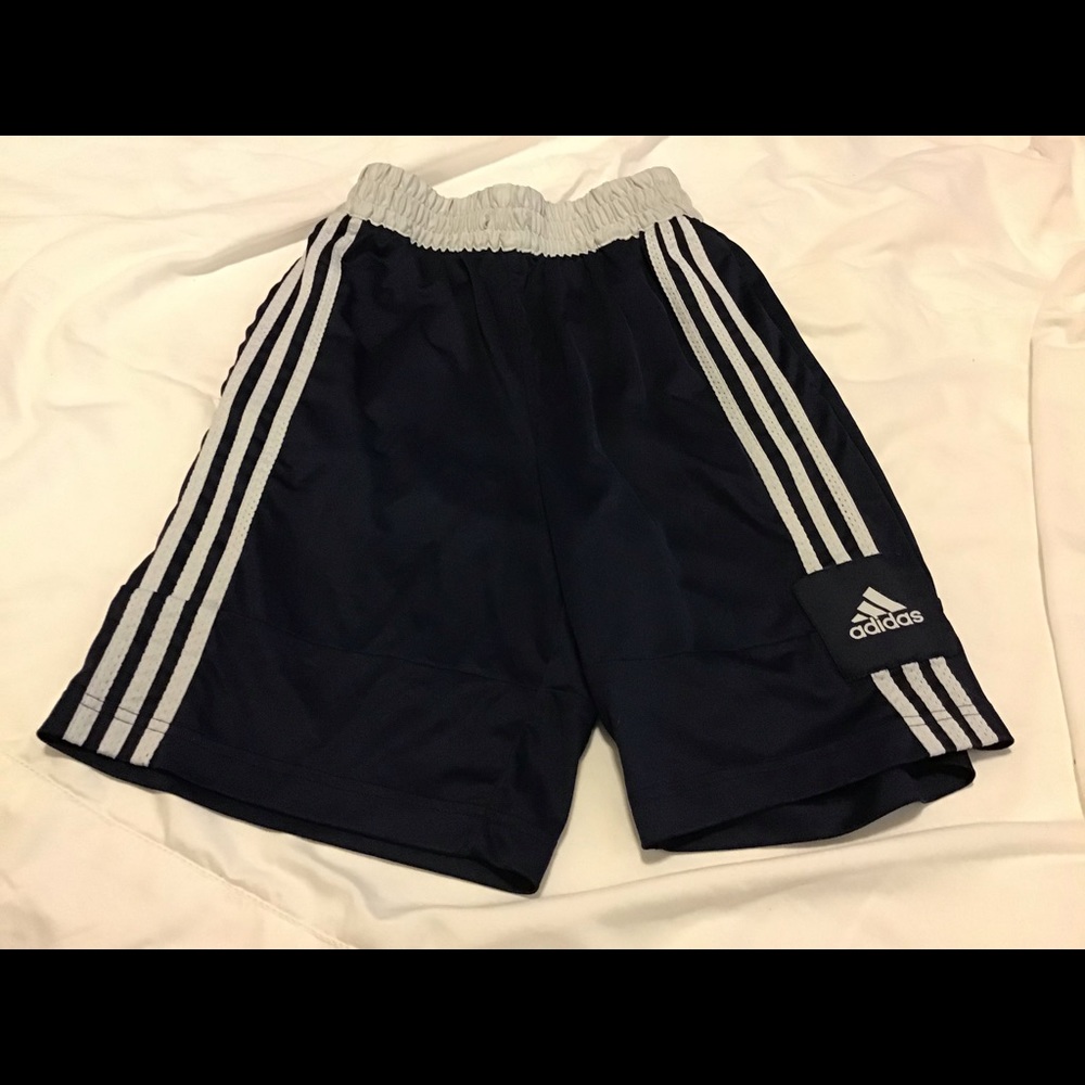ADIDAS MENS BASKETBALL SHORTS SZ S GUC